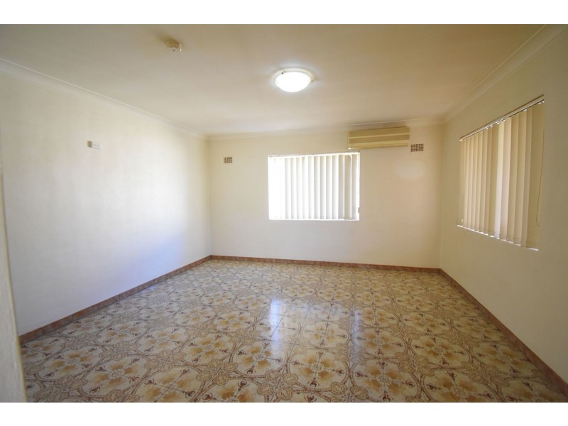 30 McKibbin Street, Canley Heights NSW 2166