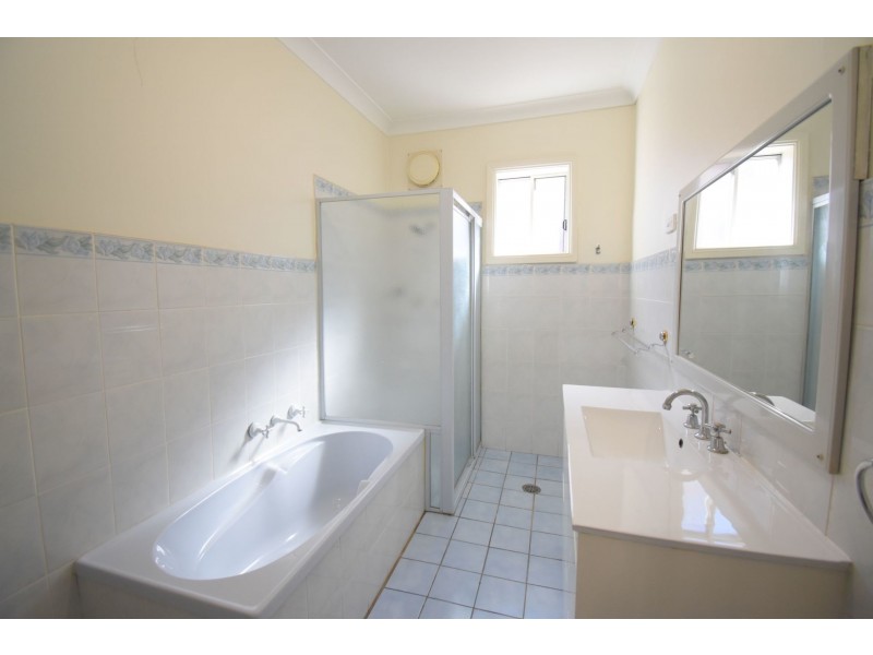 30 McKibbin Street, Canley Heights NSW 2166