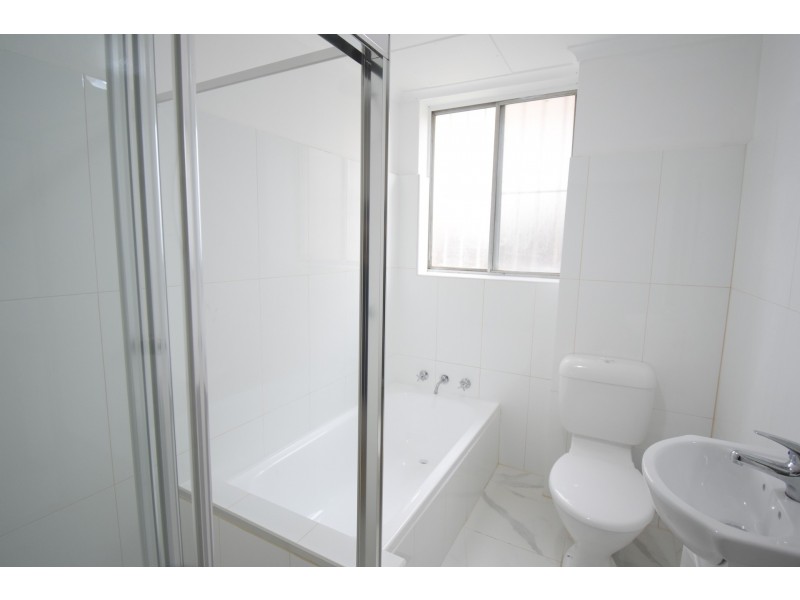 1/59B Mcburney Road, Cabramatta NSW 2166