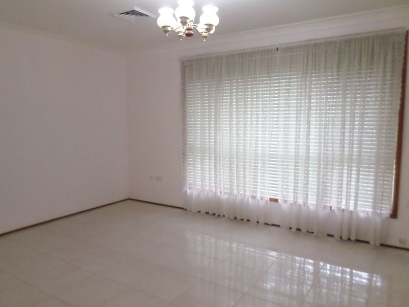 St Johns Park NSW 2176