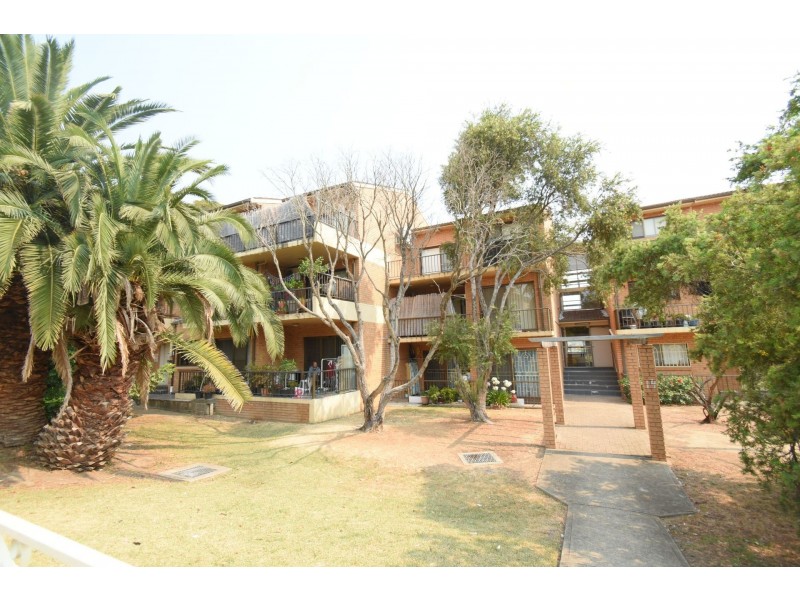 22/14 Melanie Street, Yagoona NSW 2199