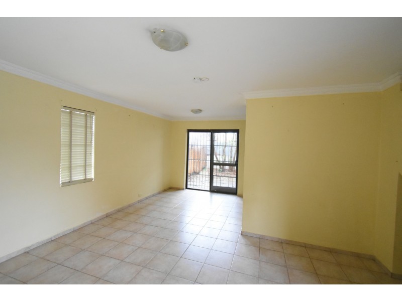 1/43 Cumberland Street, Cabramatta NSW 2166