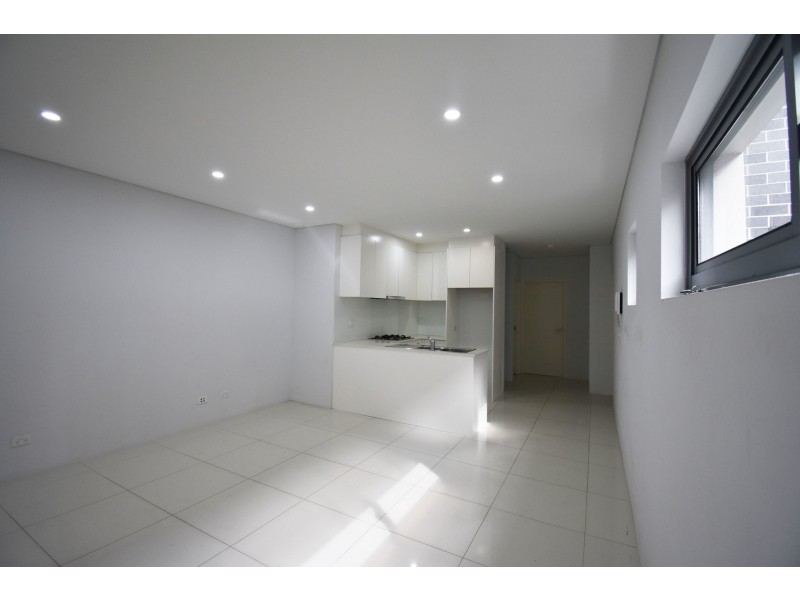 2/87 Hughes Street, Cabramatta NSW 2166