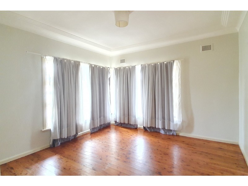 12 Bruce Street, Lansvale NSW 2166