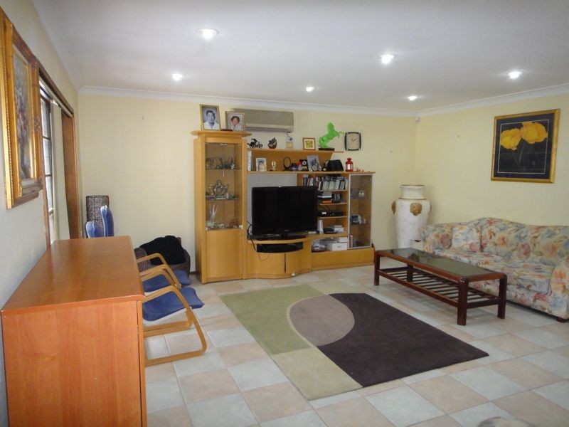 300 Elizabeth Drive, Cabramatta NSW 2166