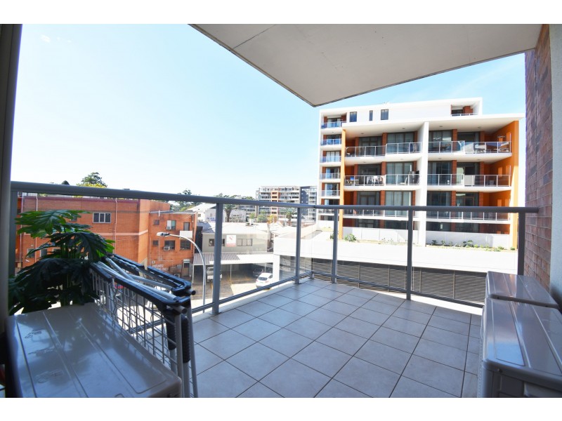 301/13 Spencer Street, Fairfield NSW 2165