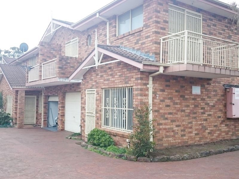 3/7 Gilbert Street, Cabramatta NSW 2166