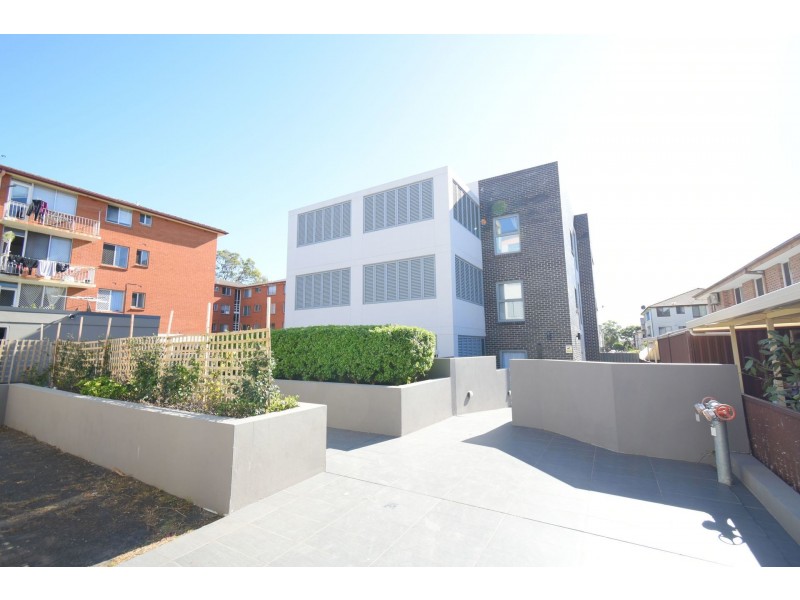 18/87 Hughes Street, Cabramatta NSW 2166