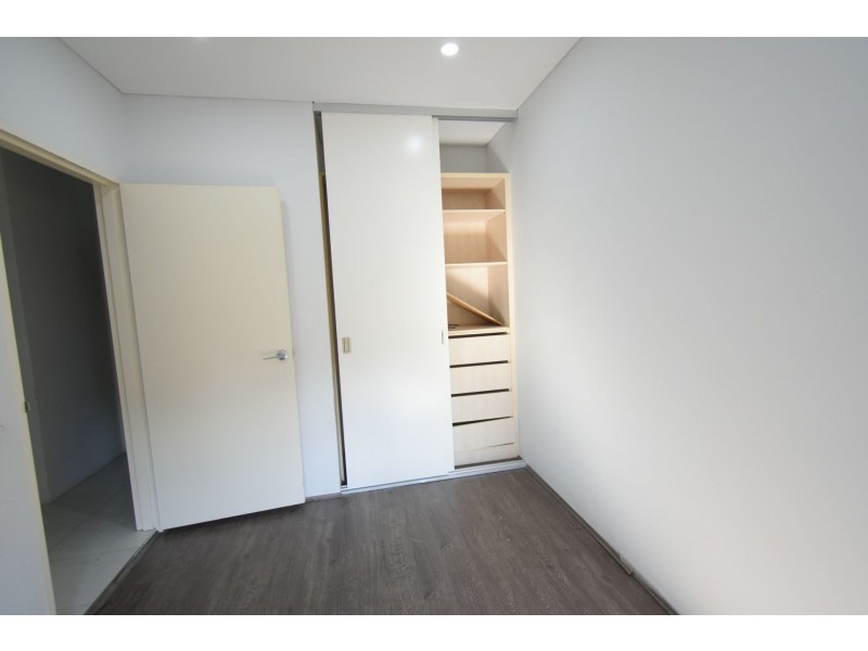 18/87 Hughes Street, Cabramatta NSW 2166