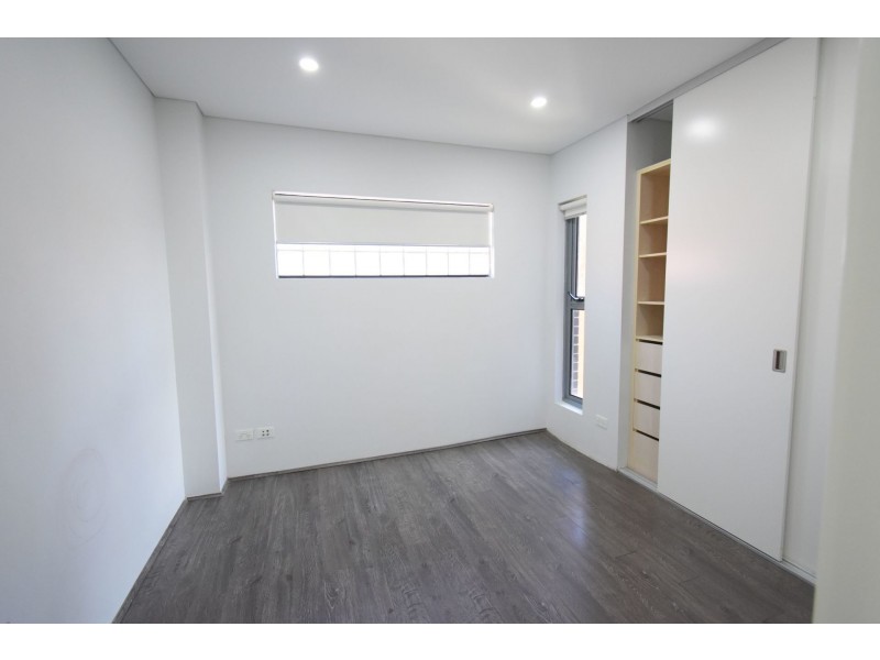 18/87 Hughes Street, Cabramatta NSW 2166