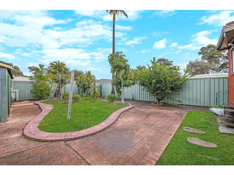31 Lehn Road, East Hills NSW 2213