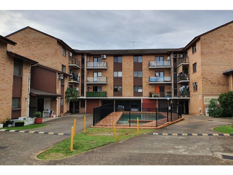 14/3 Gilbert Street, Cabramatta NSW 2166