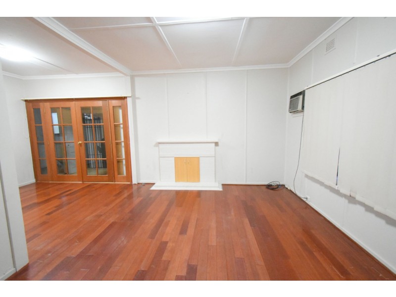 19 Blaxland Street, Yennora NSW 2161