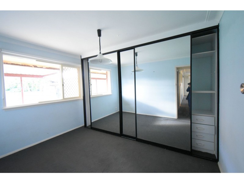 10 Julianne Place, Canley Heights NSW 2166