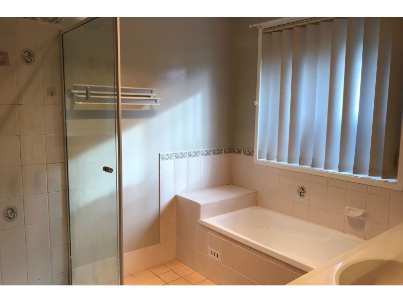 12 Sunbird Close, Hinchinbrook NSW 2168