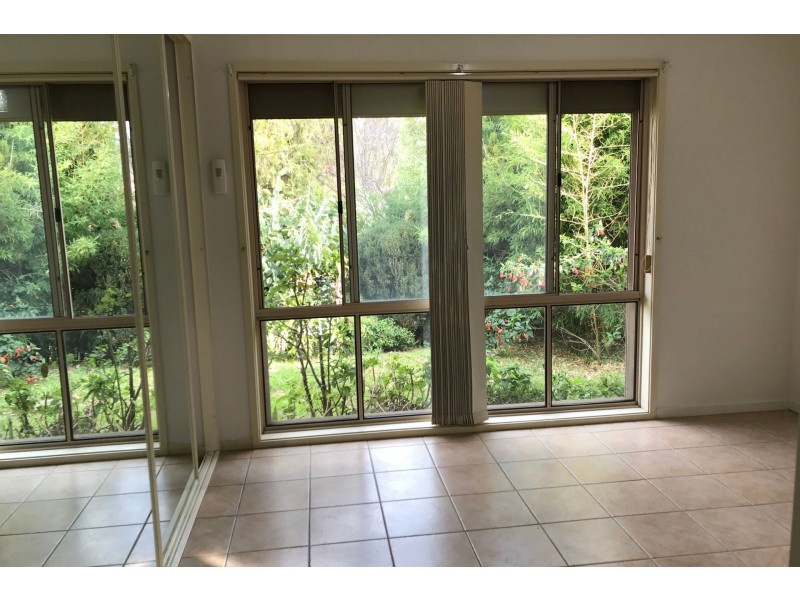 12 Sunbird Close, Hinchinbrook NSW 2168