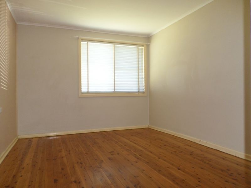 12 Tantangara St, Heckenberg NSW 2168