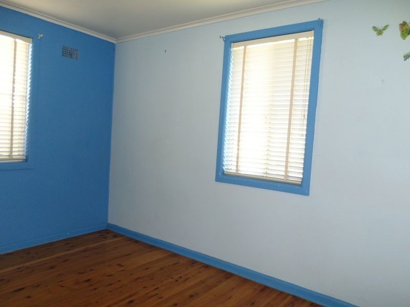 12 Tantangara St, Heckenberg NSW 2168