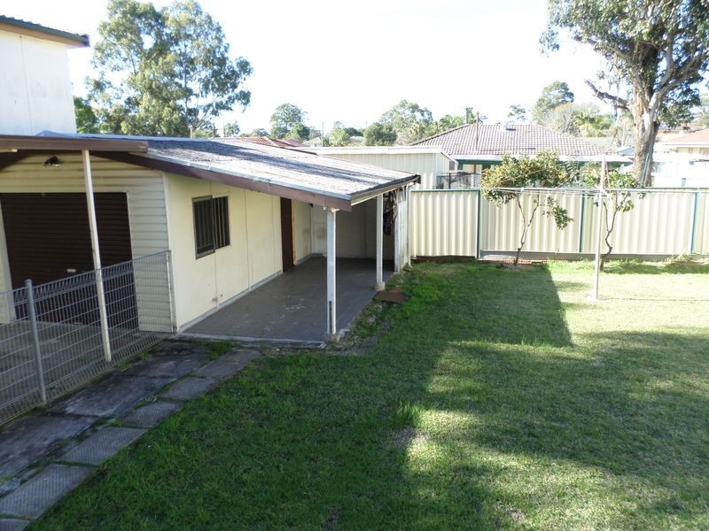 12 Tantangara St, Heckenberg NSW 2168