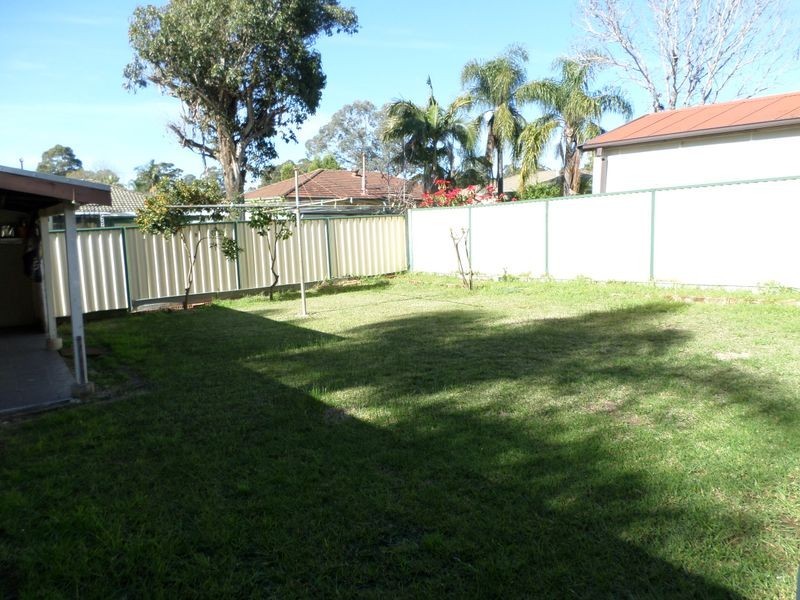 12 Tantangara St, Heckenberg NSW 2168