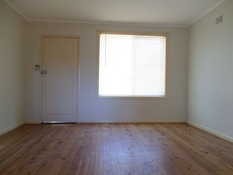 12 Tantangara St, Heckenberg NSW 2168