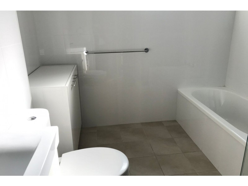 8/34 Mcburney Road, Cabramatta NSW 2166