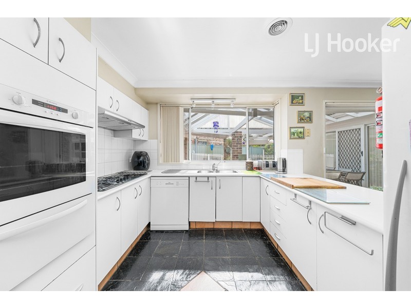 9 Swallow Place, Hinchinbrook NSW 2168