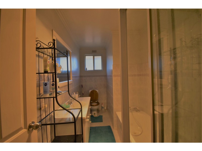 18/168 Sandal Crescent, Carramar NSW 2163