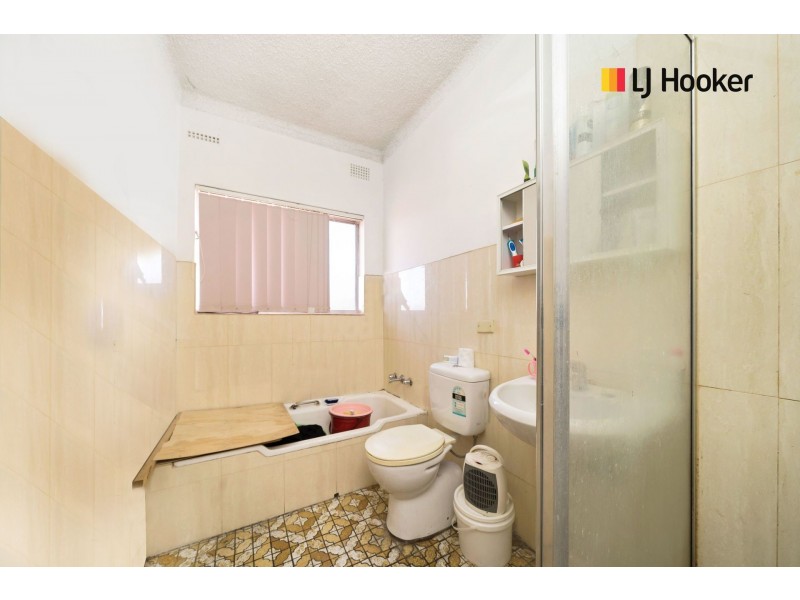 12/17 Hughes Street, Cabramatta NSW 2166