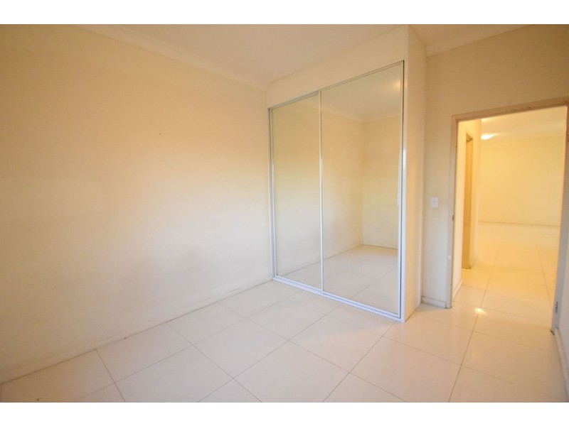 9/284 Sackville Street, Canley Vale NSW 2166