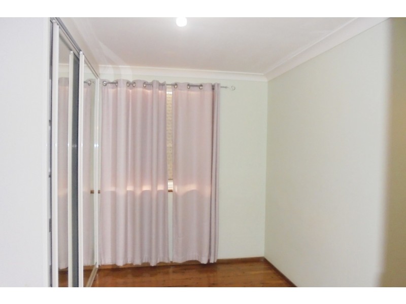 16 Hamersley Street, Fairfield West NSW 2165