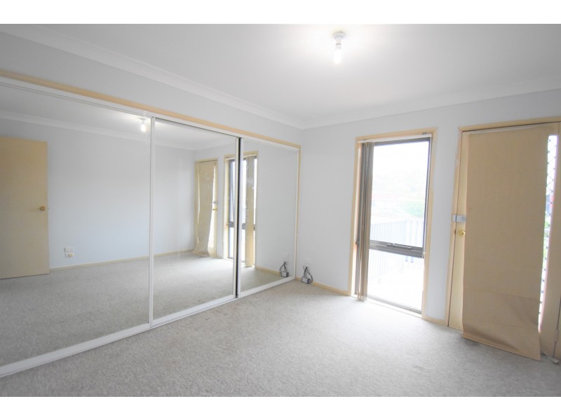 1/10 Fairlight Avenue, Fairfield NSW 2165