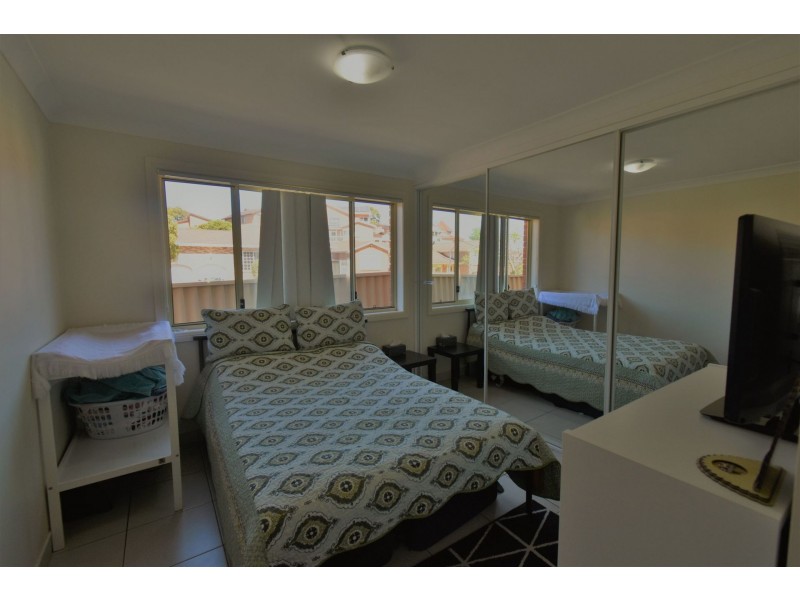 6A Fuchisa Place, Bossley Park NSW 2176