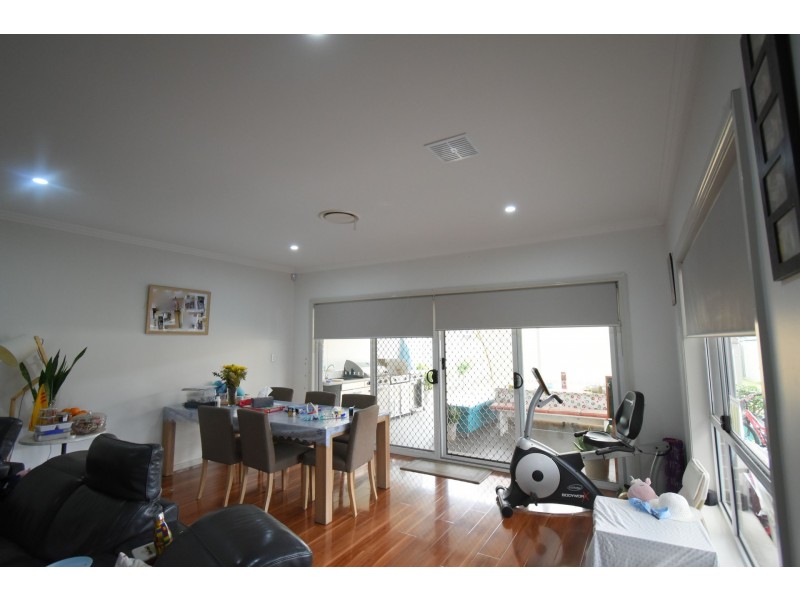 14 Premier Street, Canley Vale NSW 2166