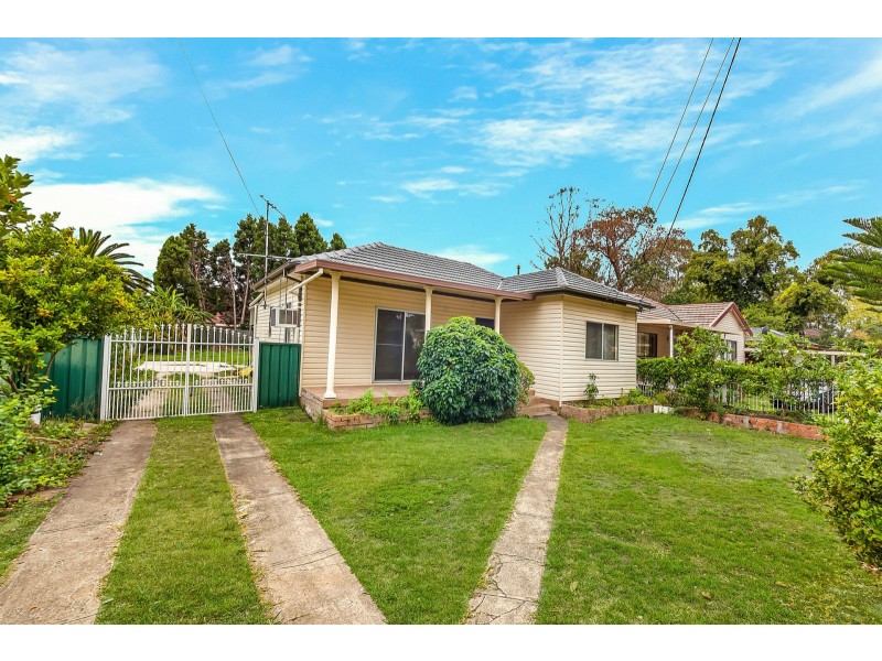9 Bonham Street, Canley Vale NSW 2166