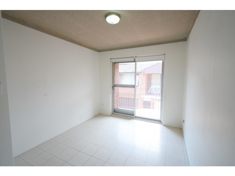 15/8-10 Hill Street, Cabramatta NSW 2166