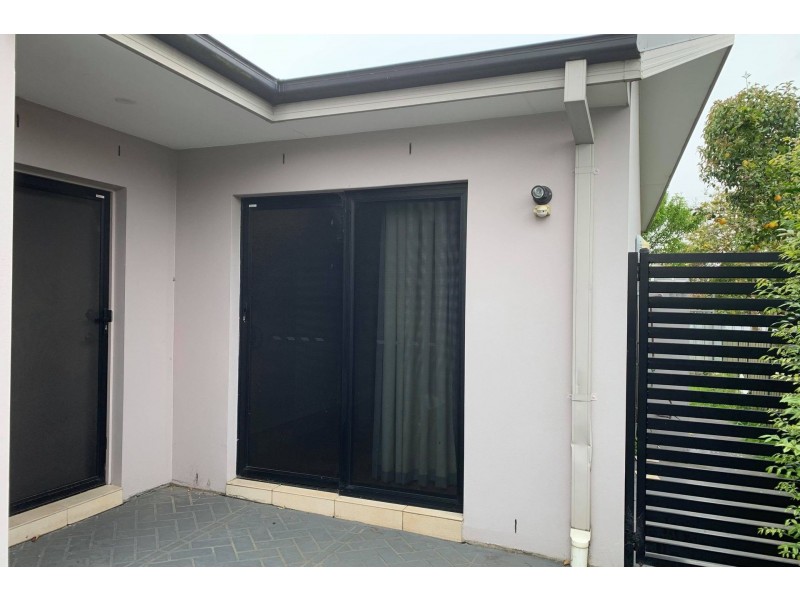 9 Paul Crescent, Canley Heights NSW 2166