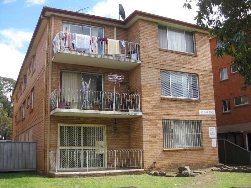 8/29 Park Road, Cabramatta NSW 2166
