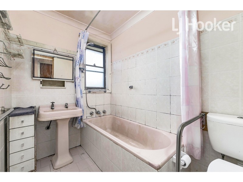 7 Elva Street, Cabramatta West NSW 2166