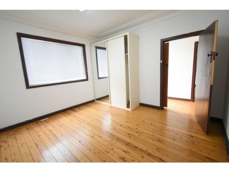 1 Studley Street, Carramar NSW 2163