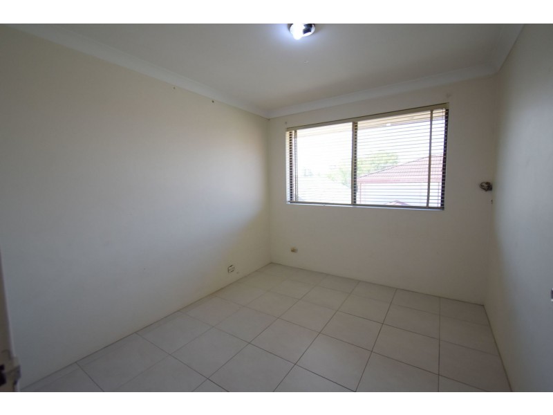 4/43 Cumberland Street, Cabramatta NSW 2166