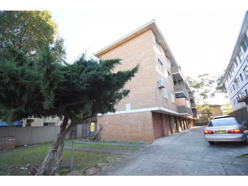 9/15 Acacia Street, Cabramatta NSW 2166
