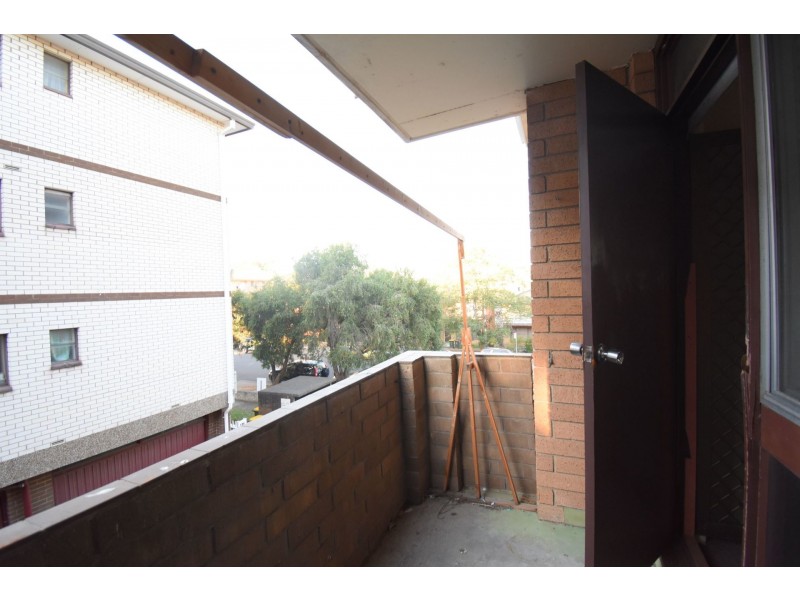 9/15 Acacia Street, Cabramatta NSW 2166