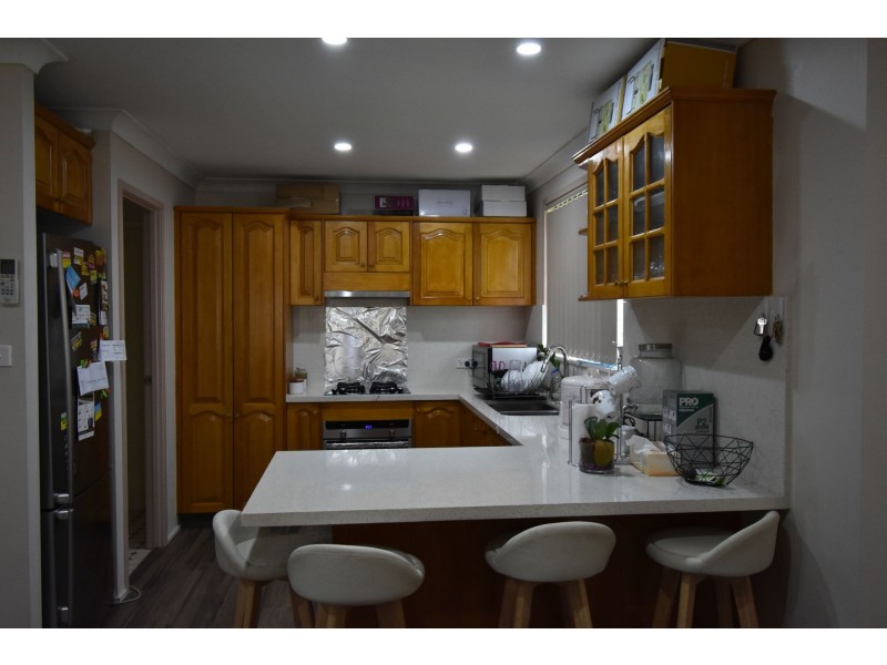 265 Pacific Palms Circuit, Hoxton Park NSW 2171