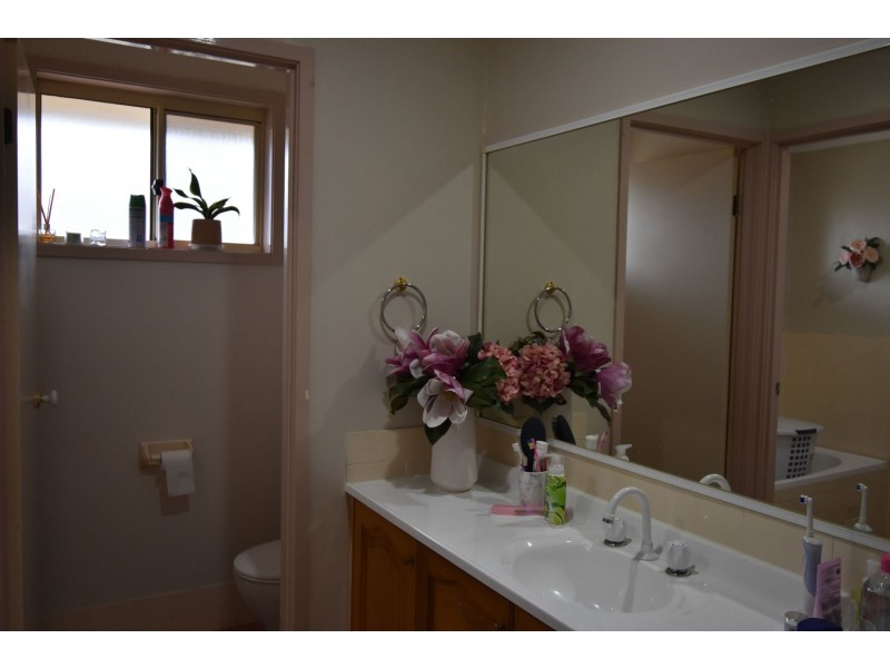 265 Pacific Palms Circuit, Hoxton Park NSW 2171