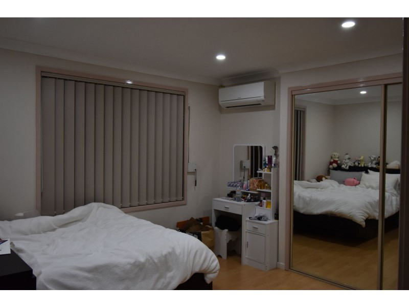 265 Pacific Palms Circuit, Hoxton Park NSW 2171