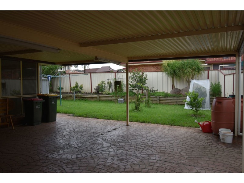 265 Pacific Palms Circuit, Hoxton Park NSW 2171