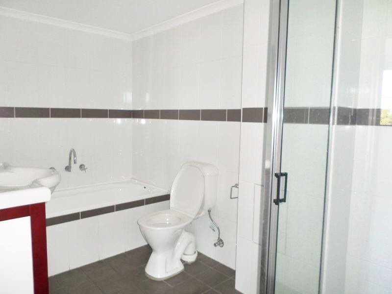 343/360 The Horsley Drive, Fairfield NSW 2165