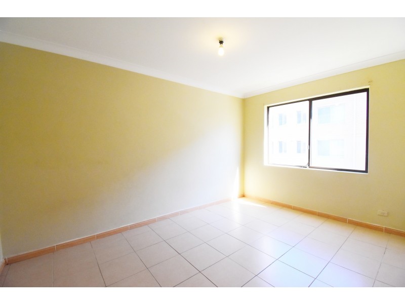 1/49 Hill Street, Cabramatta NSW 2166