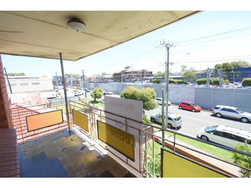 11/64 Broomfield Street, Cabramatta NSW 2166